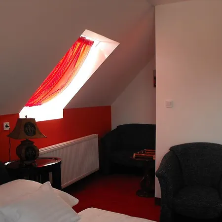 Centrum Panzio Vendégház 4*