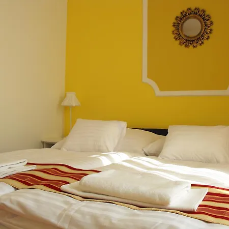 Centrum Panzio 4* Szentendre