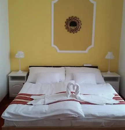 Centrum Panzio Vendégház 4*