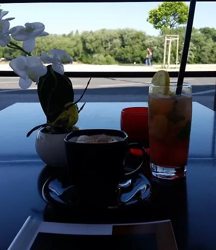 Guest house Centrum Panzio 4*