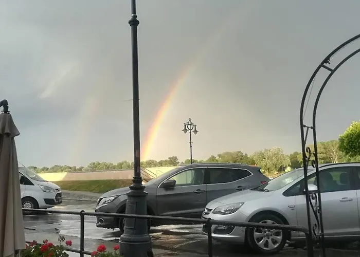 Centrum Panzio Konukevi 4*